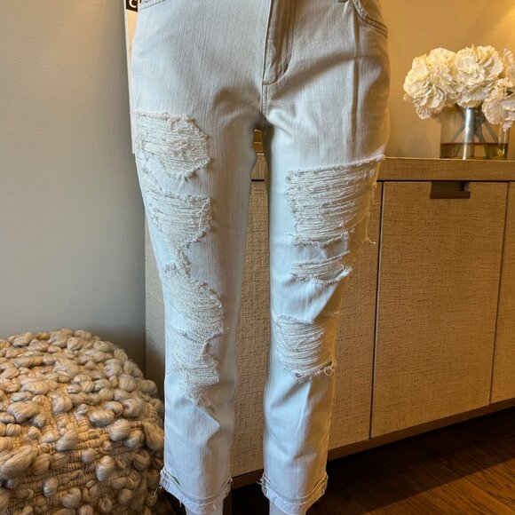 Joe's Jeans Distressed Slim Boyfriend Ankle Jeans - Picture 3 of 8